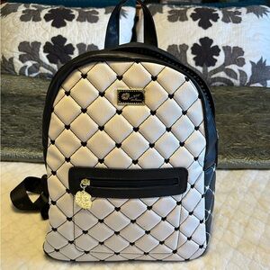 LUV Betsy Quilted Black and Cream Backpack